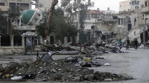 Le groupe Etat islamique enlève au moins 400 civils en Syrie après une tuerie - ảnh 1