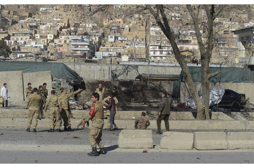 Afghanistan: 20 morts dans un attentat contre la police  - ảnh 1