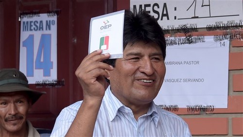 Bolivie: les électeurs se prononcent sur la constitution - ảnh 1