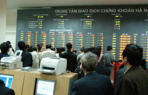 Rapport du marché financier vietnamien 2015 - ảnh 1