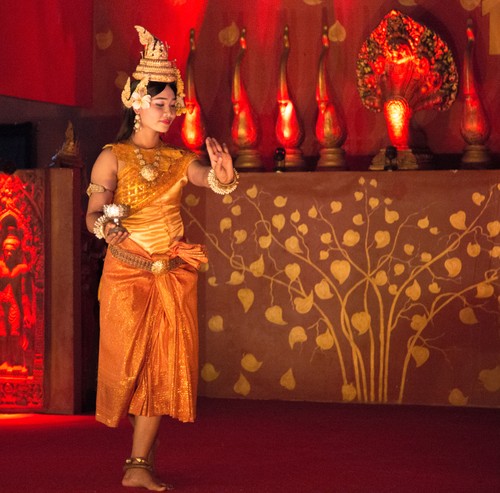 Le robam - joyau de l’art dramatique khmer - ảnh 2