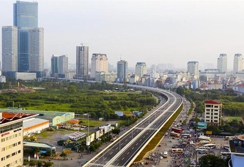Hanoï : accélérer la réforme administrative pour mieux capter les IDE  - ảnh 1