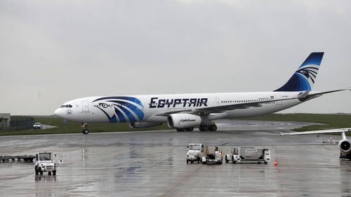 EgyptAir va commencer à indemniser les familles des victimes du crash - ảnh 1