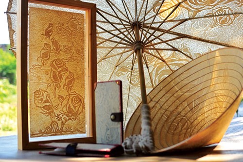 Le peintre Phan Hai Bang, inventeur du papier en bambou - ảnh 2
