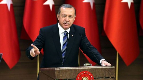Réfugiés: l'UE récuse les allégations du du président turc - ảnh 1