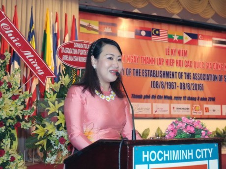 Ho Chi Minh-ville célèbre les 49 ans de l’ASEAN - ảnh 1
