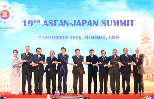 Le Vietnam a contribué activement aux succès des 28 et 29èmes sommets de l’ASEAN - ảnh 1