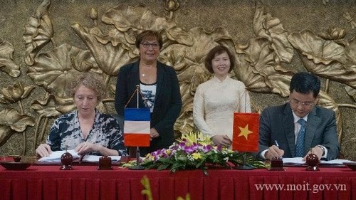 Muriel Pénicaud: Beaucoup de potentiels pour développer les affaires France-Vietnam - ảnh 2