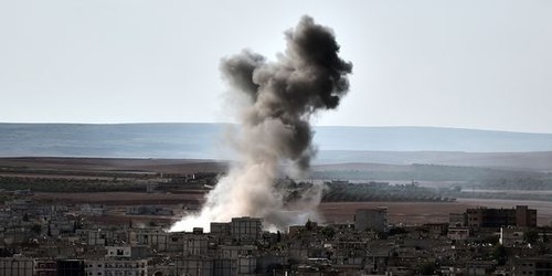 Le Pentagone évoque de possibles victimes civiles lors de ses frappes en Syrie - ảnh 1