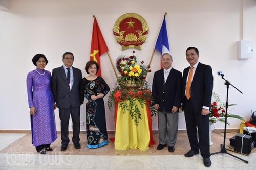 Ouverture d'un consulat général honoraire du Vietnam en Nouvelle-Calédonie  - ảnh 1