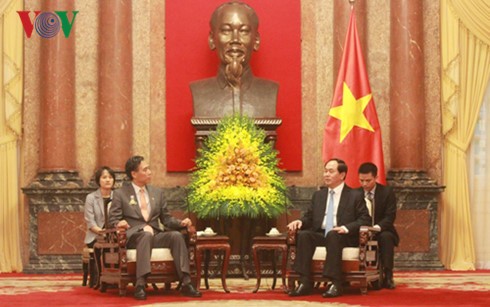 Tran Dai Quang reçoit le gouverneur de Nagano et l’ambassadeur mongol - ảnh 2