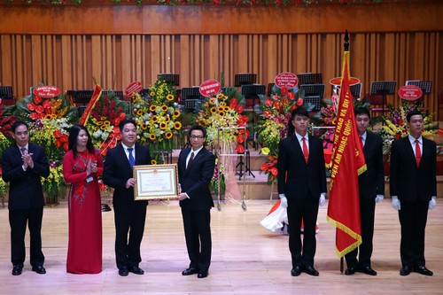 L’Académie nationale de musique du Vietnam souffle ses 60 bougies - ảnh 1