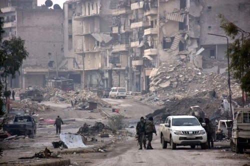 Syrie: découverte d'un charnier dans l'ex-bastion rebelle à Alep - ảnh 1