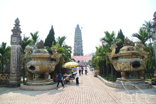 La pagode de Cô Lê et sa fête - ảnh 1