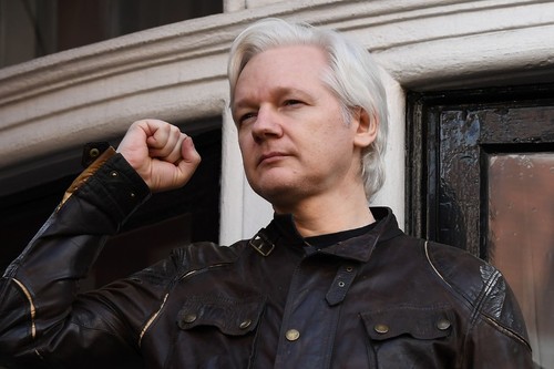 Julian Assange: le parquet suédois requiert sa détention dans l'affaire de viol - ảnh 1