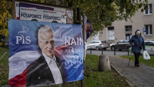 Pologne: Les conservateurs favoris des élections législatives de ce dimanche - ảnh 1