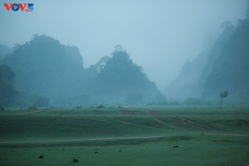 Dông Lâm – une destination idéale pour faire du camping - ảnh 3