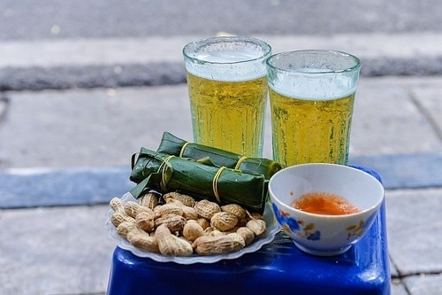 Les Vietnamiens consomment-ils beaucoup de bière fabriquée au Vietnam? - ảnh 1
