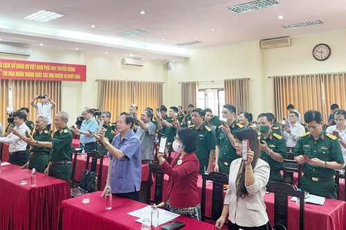 Text message campaign to pay gratitude to Vietnamese martyrs - ảnh 1