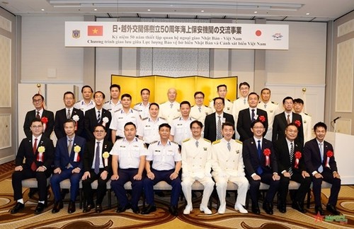 Vietnam Coast Guard ship visits Japan - ảnh 1