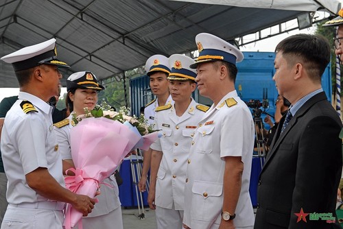 Indian navy training ship Sudarshini visits Ho Chi Minh City - ảnh 1