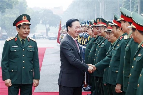 President outlines army’s mission for 2024 - ảnh 2