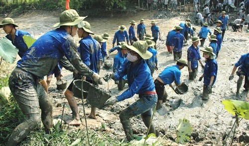 Kaum remaja provinsi Bac Ninh berpadu tenaga membangun pedesaan baru - ảnh 3
