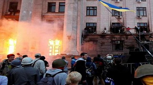 Ukraina: Bentrokan berlumuran darah terjadi sehingga mengakibatkan cedera terhadap ratusan orang di provinsi Odessa - ảnh 1