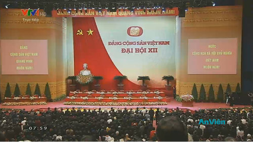 Mengerahkan sistim politik untuk melaksanakan Resolusi Kongres Nasional ke-12 Partai Komunis Vietnam - ảnh 1