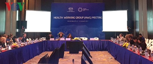 Kelompok kerja tentang kesehatan mempersiapkan isi pernyataan yang akan disampaikan di depan Pekan Tingkat Tinggi APEC 2017 - ảnh 1