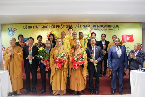 Unjuk muka Sangha Buddha Vietnam di Mozambik - ảnh 1