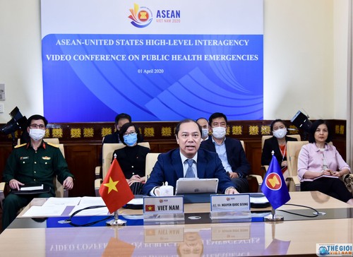 Konferensi online para pejabat senior antar-instansi ASEAN-AS tentang situasi-situasi kesehatan publik darurat - ảnh 1