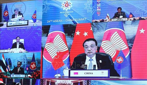 ASEAN dan Tiongkok Tingkatkan Hubungan Jadi Kemitraan Strategis yang Komprehensif - ảnh 1