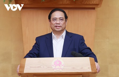 PM Pham Minh Chinh Memimpin Sidang Periodik Pemerintah secara Online dengan Daerah-Daerah - ảnh 2
