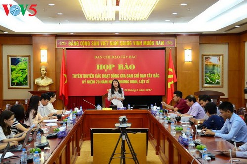  Vietnam: Numerosas actividades en preludio al Día Nacional de Mártires e Inválidos de Guerra - ảnh 1