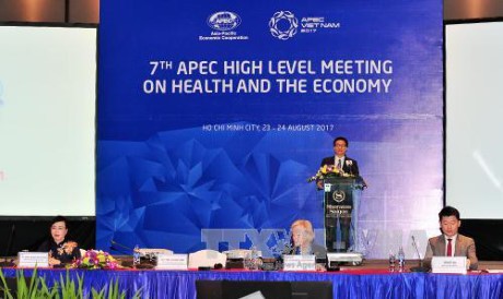 Vietnam insiste en la importancia de la protección sanitaria en el marco del APEC - ảnh 1