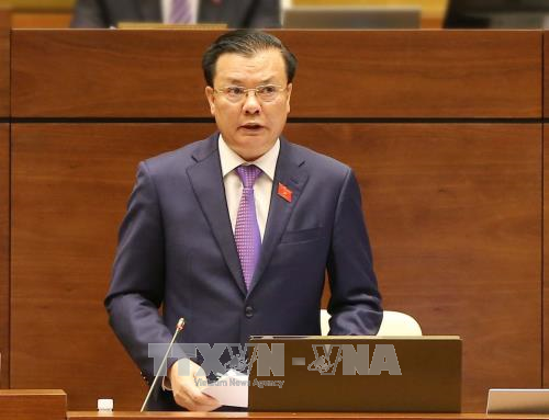 Inician las comparecencias de los miembros del Ejecutivo vietnamita en el Parlamento - ảnh 1