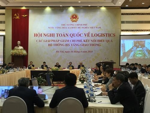 Servicios logísticos, una carga muy pesada para la economía vietnamita - ảnh 1