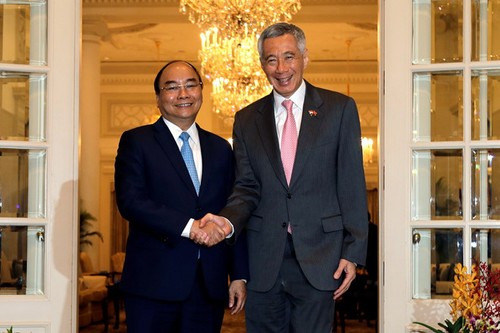 Vietnam y Singapur cimentan relaciones de amistad - ảnh 1
