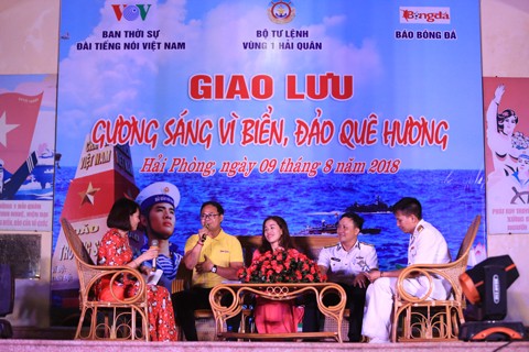 Destacan 9 individuos en la defensa de mares e islas nacionales de Vietnam - ảnh 1