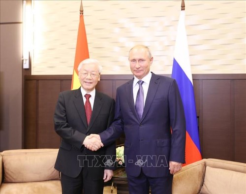 Máximo líder partidista de Vietnam se reúne con el presidente ruso - ảnh 1
