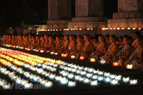 Representantes vietnamitas ante la ONU resaltan la eternidad de doctrinas budistas para mantener la paz mundial - ảnh 1
