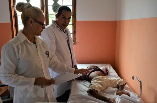 Vietnam y Cuba coordinan en ayuda a niños desafortunados en Tanzania - ảnh 1