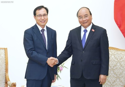 Gobierno vietnamita llama a Samsung a ampliar su operación - ảnh 1