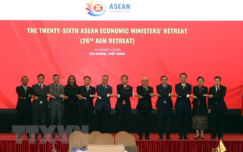 Inauguran la 26 Conferencia restringida de Ministros de Economía de Asean - ảnh 1