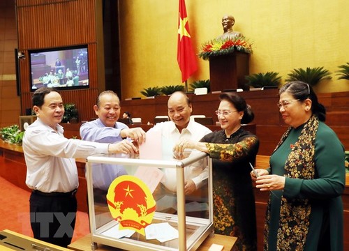 Presidenta parlamentaria de Vietnam elegida como titular del Consejo Nacional Electoral - ảnh 1