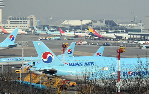 Corea del Sur enviará vuelos chárteres a Vietnam esta semana - ảnh 1