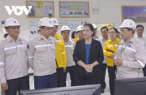 Presidenta del Parlamento vietnamita realiza visita de inspección a Ca Mau - ảnh 1