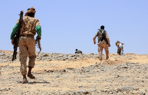 Continúan enfrentamientos en Yemen, causando 70 muertos - ảnh 1