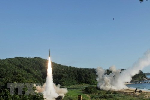Corea del Norte critica el levantamiento de directrices de misiles sobre Corea del Sur por parte de Estados Unidos - ảnh 1